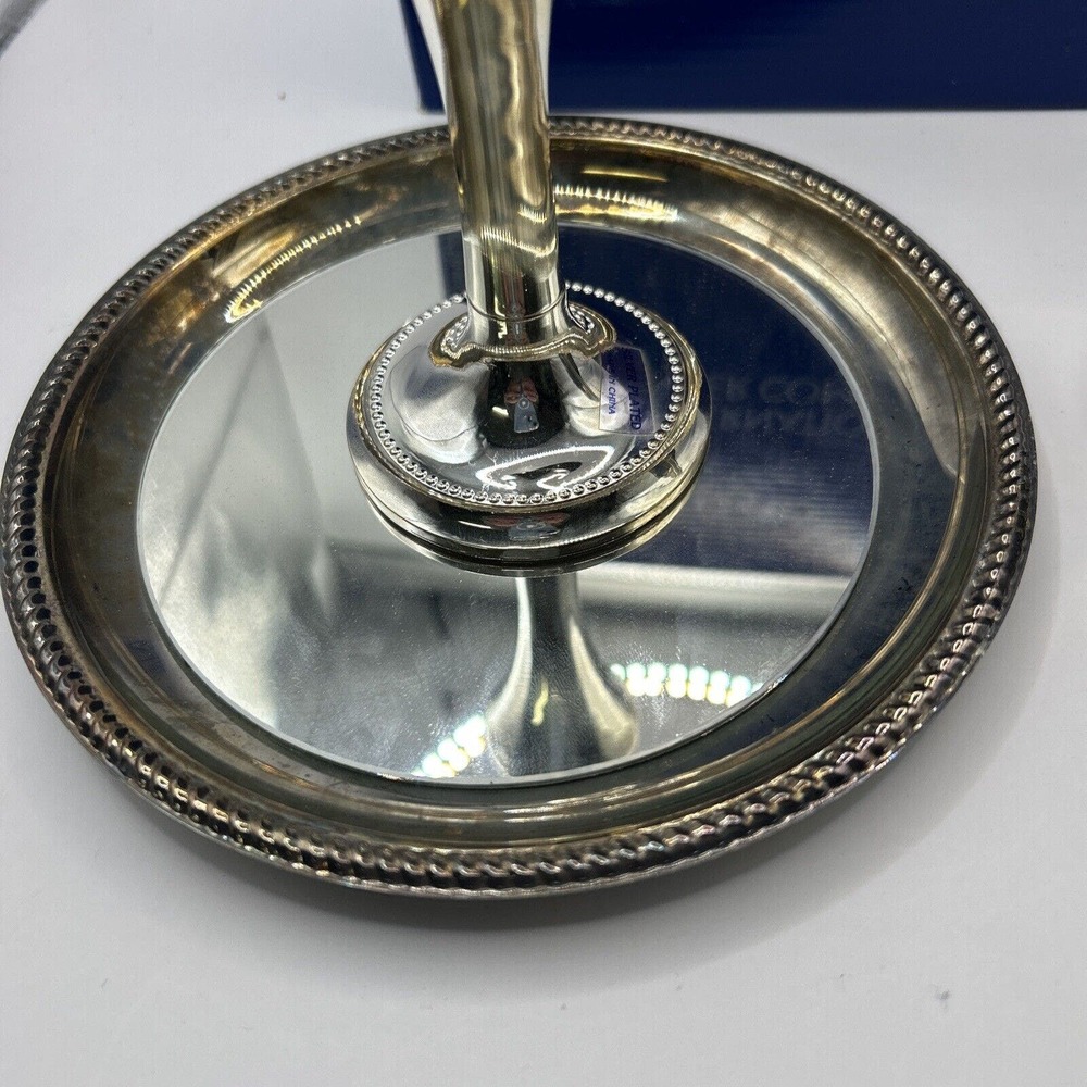 Vintage 3 PC Vanity Set Vase,Frame and Mirrored Tray International Silver Co. - Picture 4 of 6